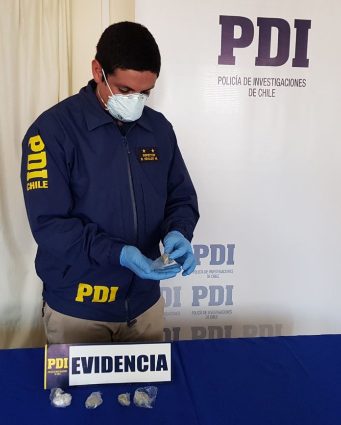 La droga incautada, 31,9 gramos de marihuana, será remitida al Servicio de Salud de Coquimbo para su destrucción