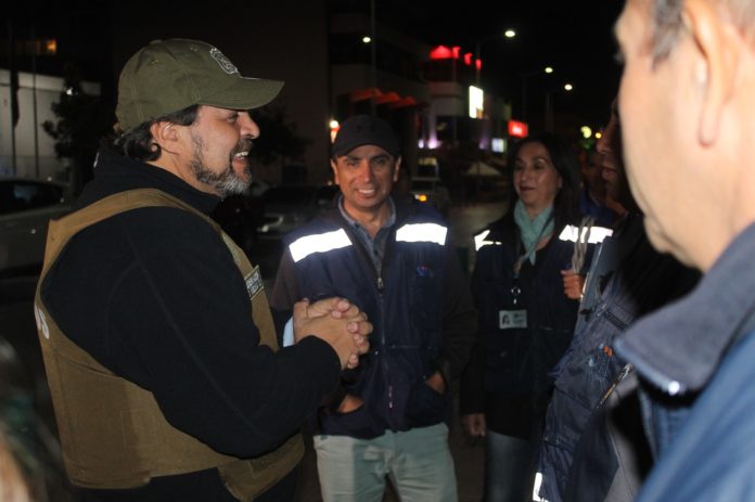 El operativo contó con distintas dependencias del gobierno, desde la Gobernación provincial, hasta Bomberos, Carabineros y departamento de Salud