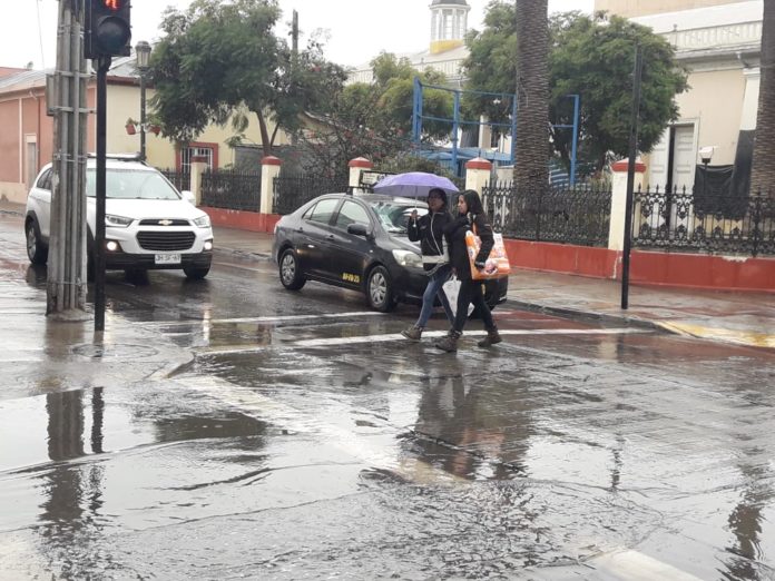 Por las condiciones climáticas se suspenden las clases este lunes en las 15 comunas de la Región