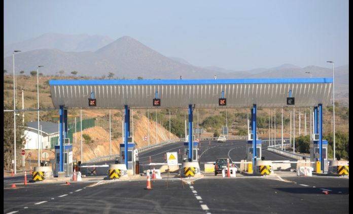 El alto valor del peaje de la ruta que une Ovalle con La Serena y Coquimbo ha despertado profunda molestia entre la comunidad limarina. (FOTO: LAUTARO CARMONA)