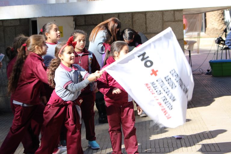 Niños de las escuelas Helen Lang y Fray Jorge dijeron “No al trabajo infantil”