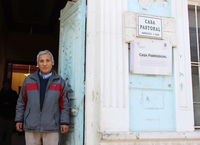 Gonzalo Fernández es quien generó la idea de realizar desayunos solidarios (FOTO: Camila González)