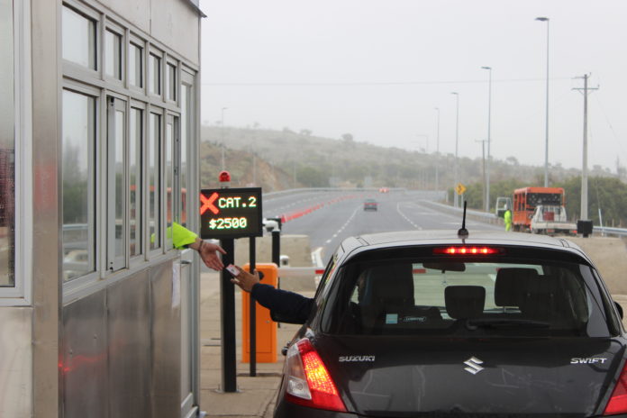 2.500 pesos es el valor que desde la medianoche de este lunes, todos los automovilistas deben pagar por circular por la ruta Ovalle-La Serena.