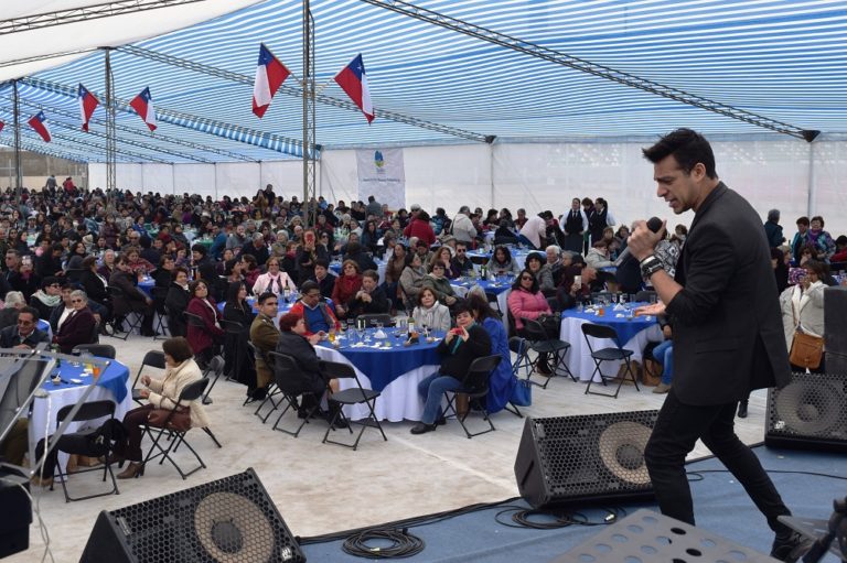 La jornada contó con la participación del cantante nacional Juan David Rodríguez.