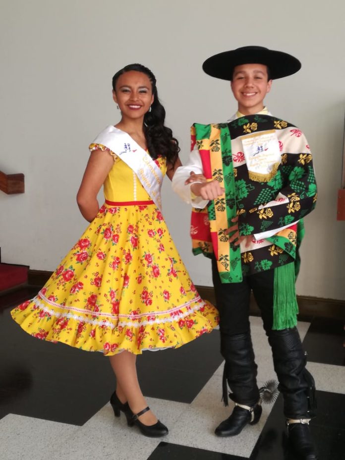 Mey Valentina Gómez y Milovan Gómez Cepeda son los representantes de la región de Coquimbo en el Torneo Nacional de Cueca Junior