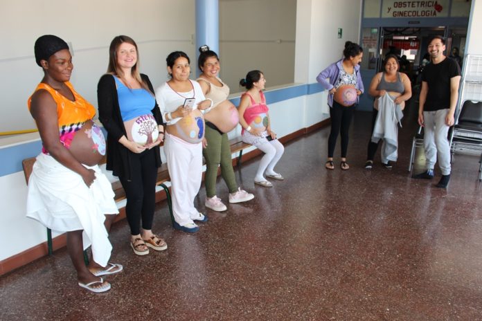 La actividad fue impulsada por el Servicio de Maternidad del Hospital de Ovalle.