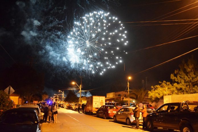 p5_fuegos_artificiales_2