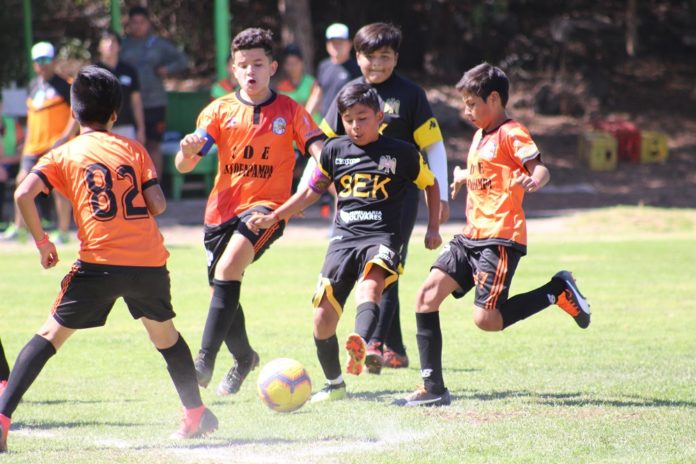 Unión Española derrotó al equipo Antofapampa por 5 goles a 3