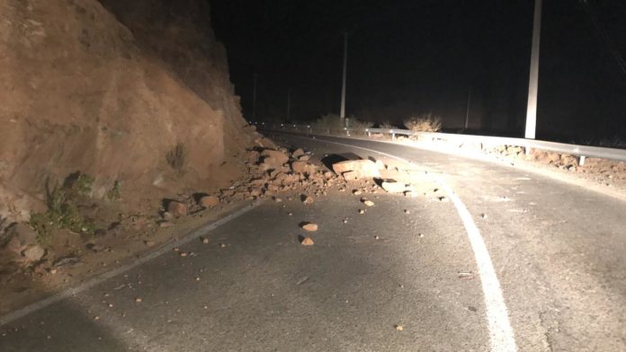 Imagen de la ruta frente a localidad de Semita, en la comuna de Monte Patria, minutos después del sismo.