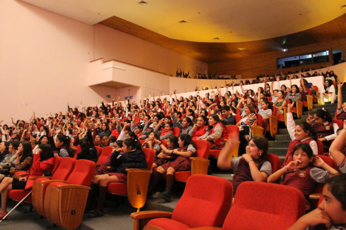 Las alumnas participaron activamente durante la presentación