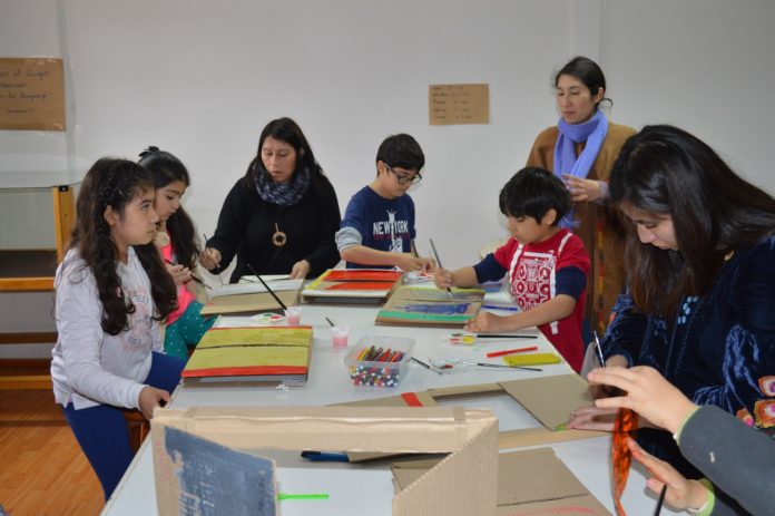 Los talleres educativos son una de las opciones para reforzar la enseñanza que se imparte en las aulas