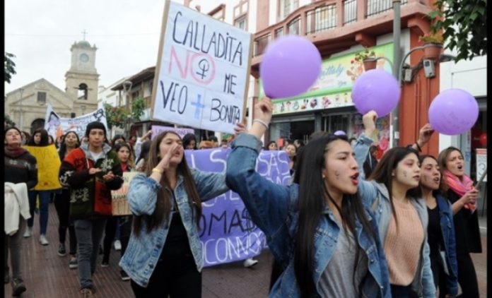 Este 8 de marzo el Movimiento Feminista Ovalle convoca a la marcha feminista con el lema: “Organizadas y a las calles contra la precarización de la vida”