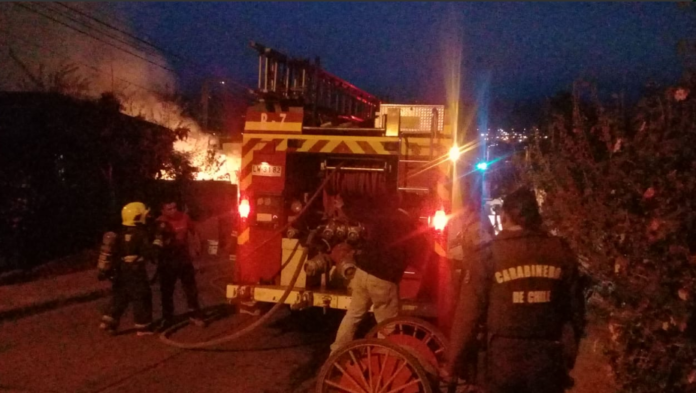 La emergencia se suscitó durante la madrugada de este viernes en la parte alta de Ovalle.