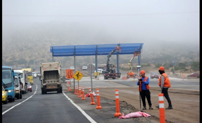 El termino de las obras de grandes proyectos públicos como el Hospital de Ovalle y la ruta D-43 incidió para que la tasa de desocupación registrara un alza respecto a igual periodo de hace un año.