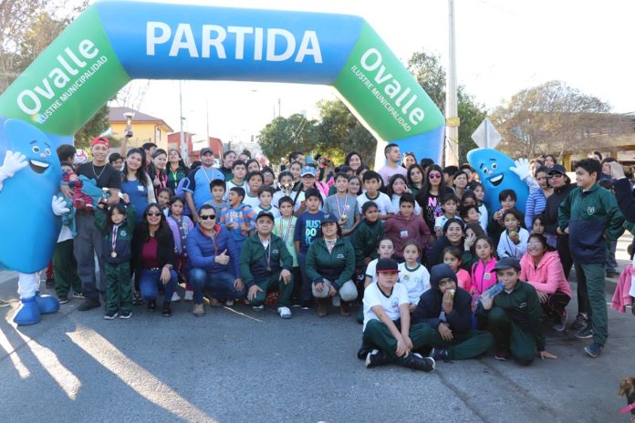 La actividad fue organizada por el Equipo de Convivencia Escolar del colegio.