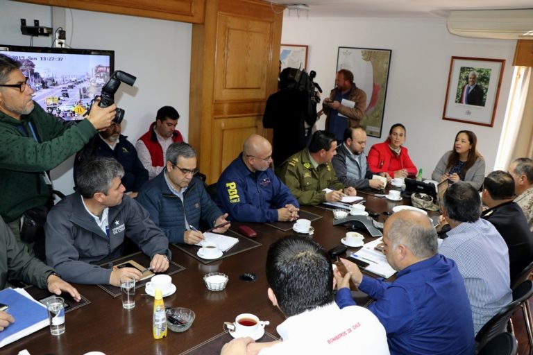 Durante este domingo llegó a la región una serie de recursos técnicos y personal policial para ir fortaleciendo las medidas de seguridad, prevención y apoyo médico.