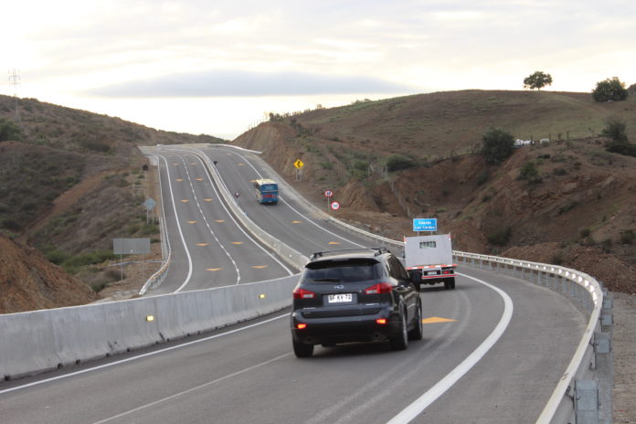 A un año de su puesta en marcha, el gobierno comprometió una serie de obras complementarias para la carretera, cuya construcción debería iniciarse pronto.