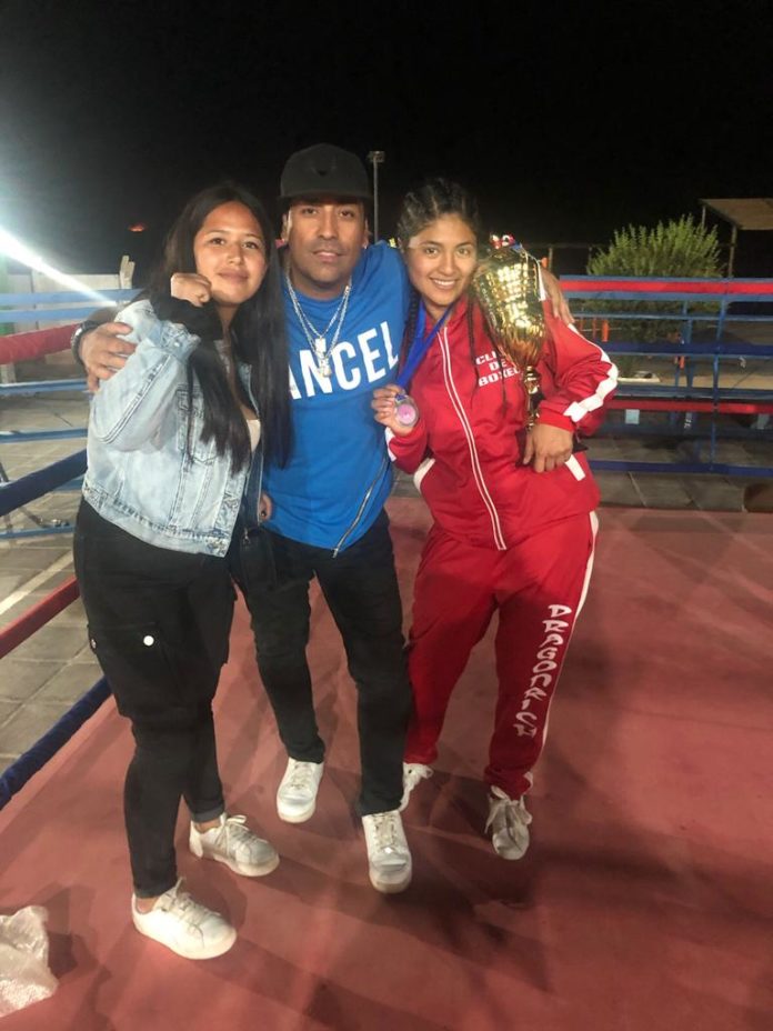 El club de boxeo Dragón Richi presentó su nueva generación de peleadores