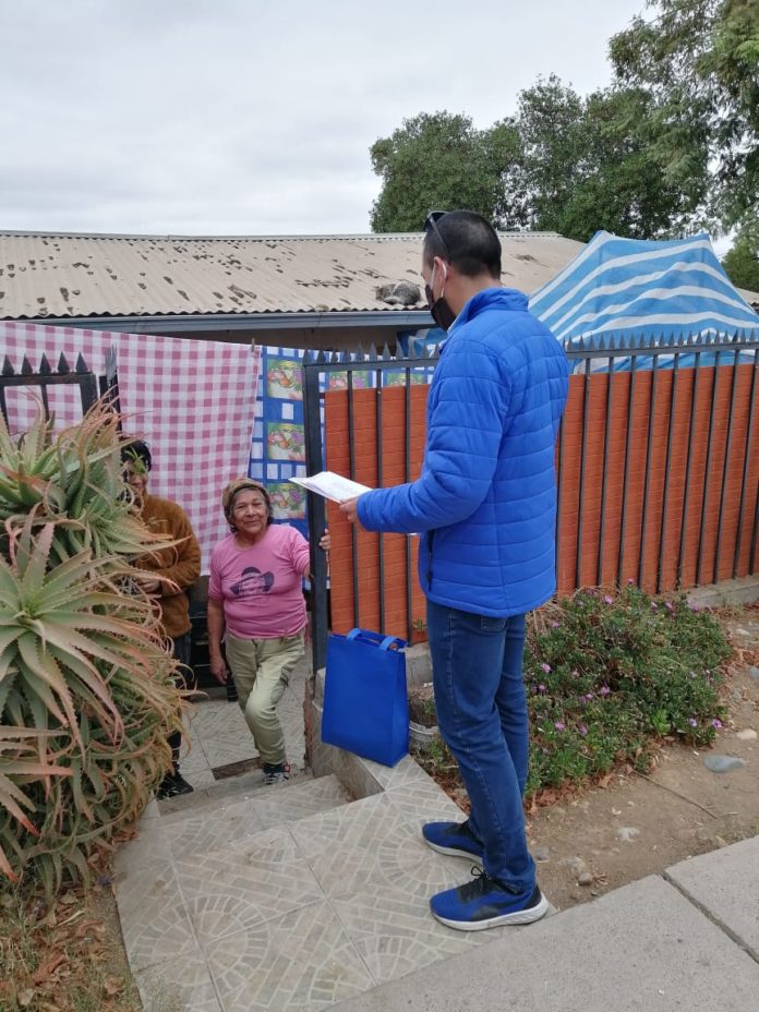 entrega_de_ayuda_a_adultos_mayores