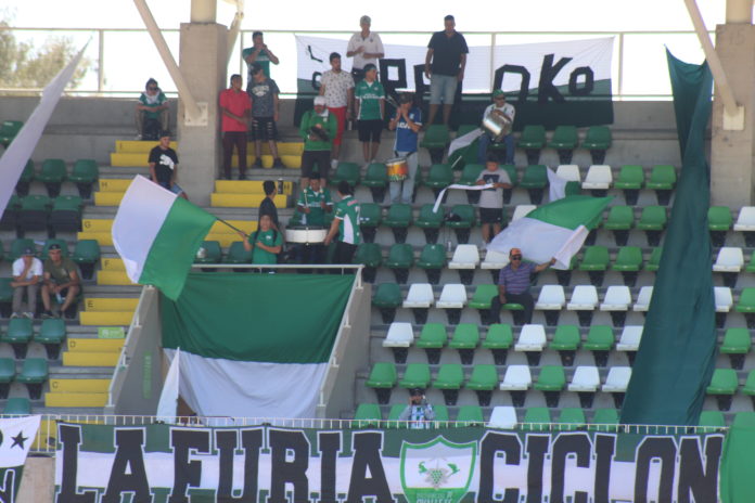 Los hinchas de Provincial Ovalle esperan volver a gritar “dale ciclón” desde las tribunas del estadio.