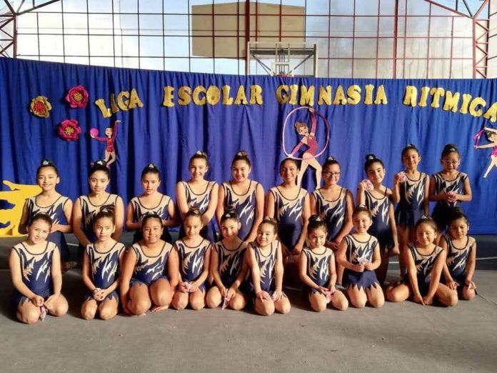 p5_gimnastas_del_colegio_amalia