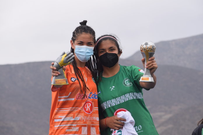 foto_4_csd_ovalle_campeon_futbol_femenino