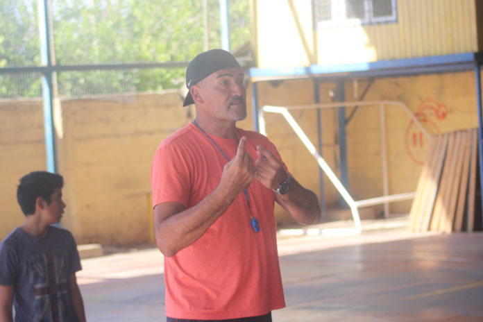 p5_foto_2_ex_seleccionado_nacional_realiza_taller_de_basquetbol_en_ovalle