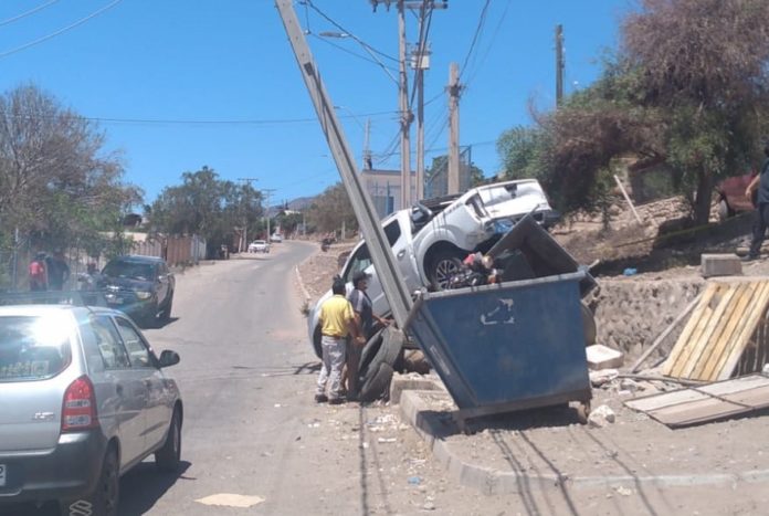 choque_en_los_leices_deja_mas_de_mil_personas_sin_electricidad