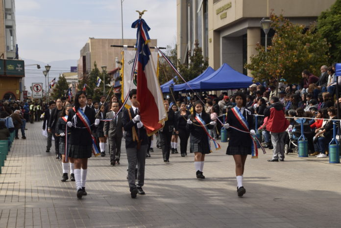 desfile_de_aniversario_de_ovalle_1