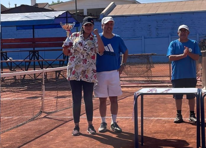 p5_foto_1_primer_torneo_comunal_de_tenis_femenino_de_ovalle