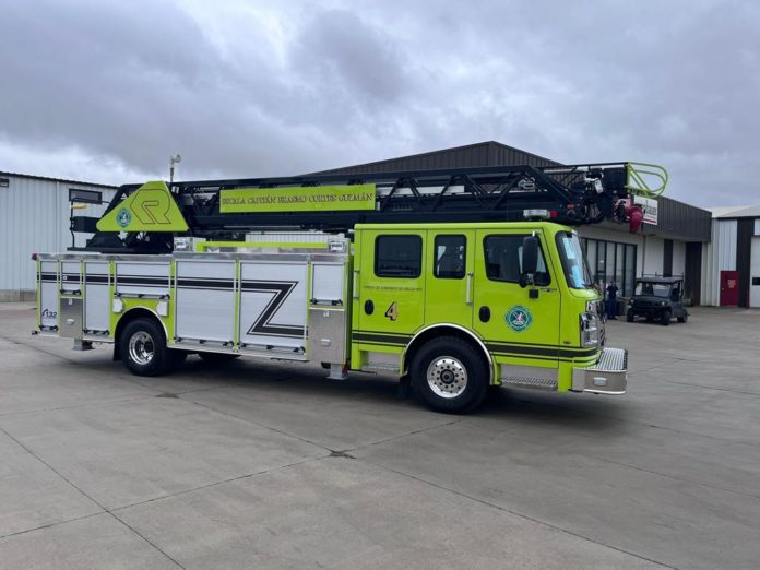 p2_carro_bombero_escalera_secundaria